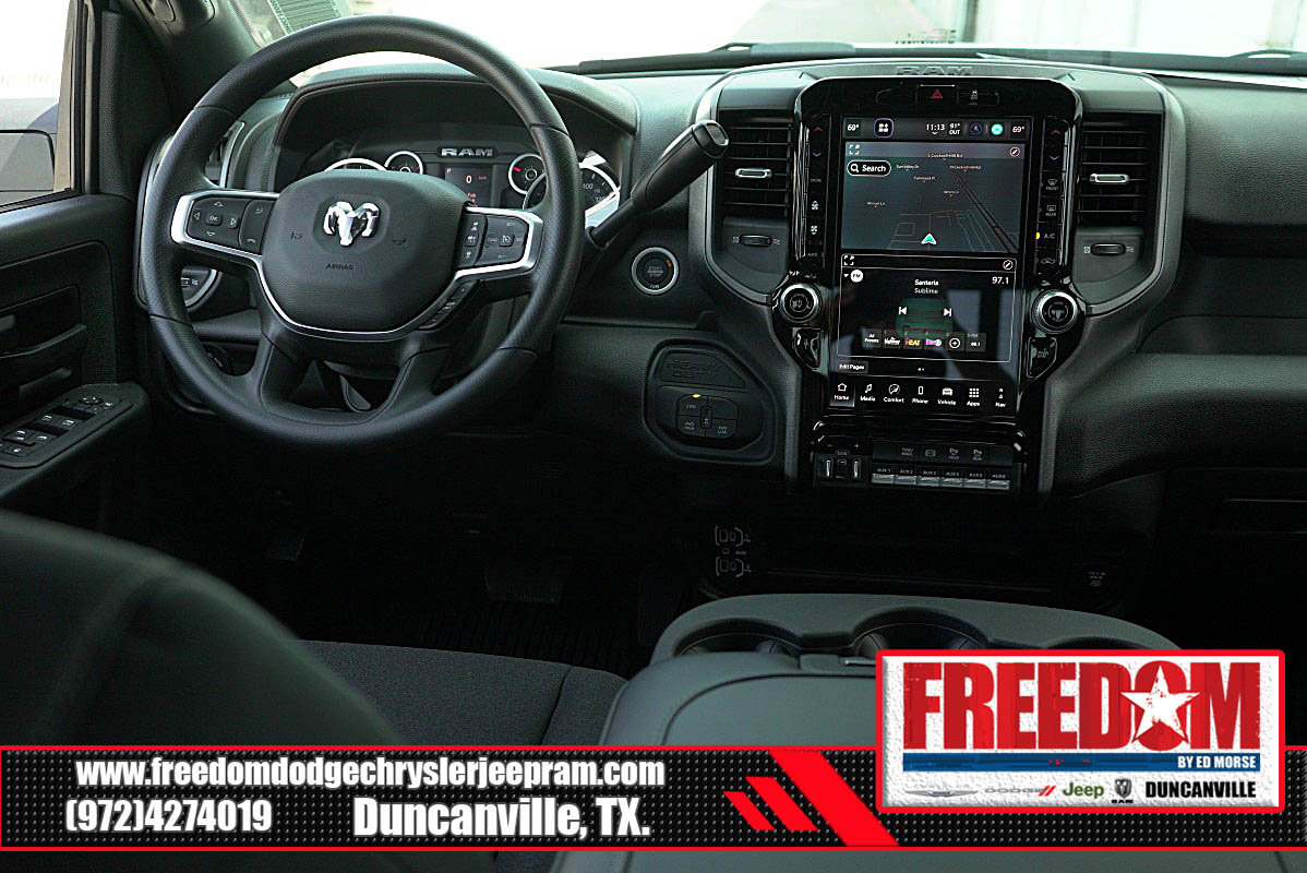 New 2025 RAM 2500 Tradesman AWD/4WD image 18