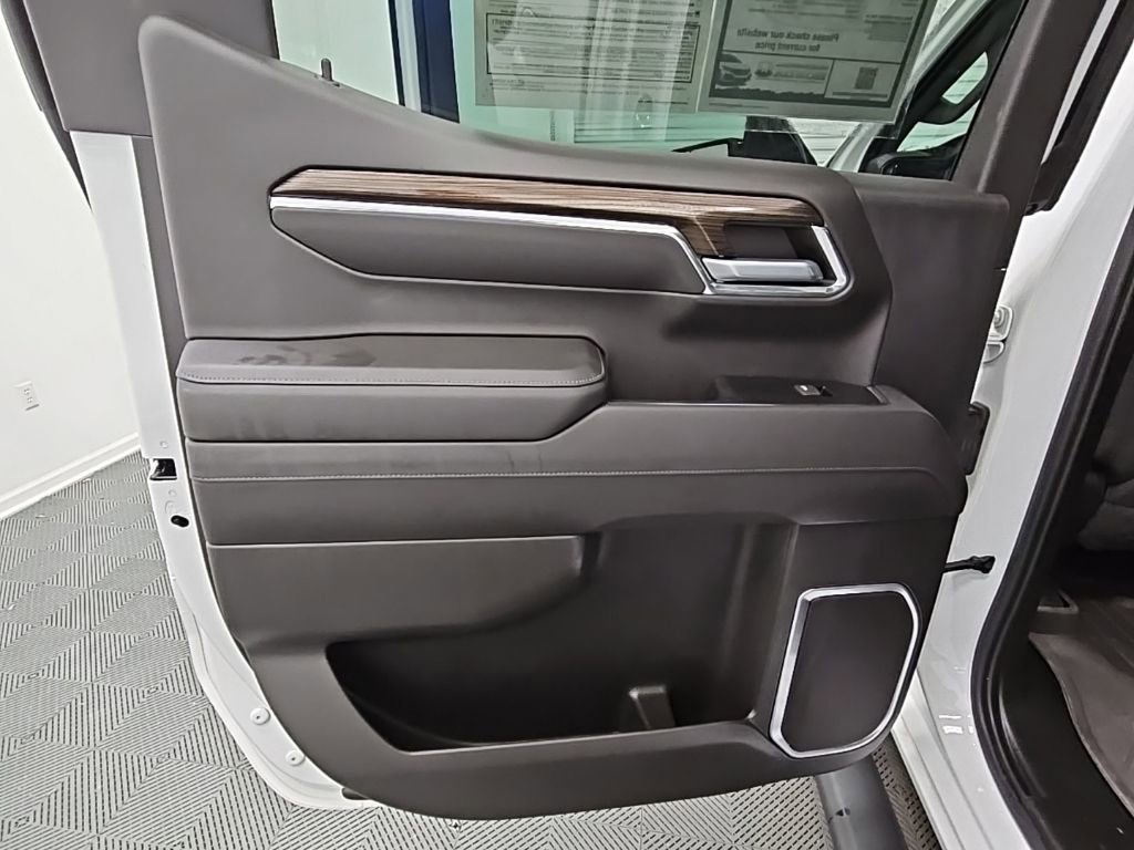 Used 2022 Chevrolet Silverado 1500 RST image 34