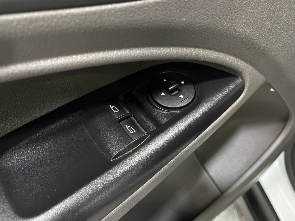 Used 2020 Ford Transit Connect XL image 14