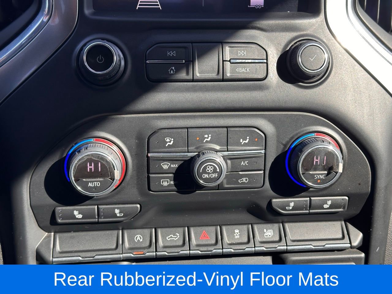 Used 2021 Chevrolet Silverado 1500 LT image 35