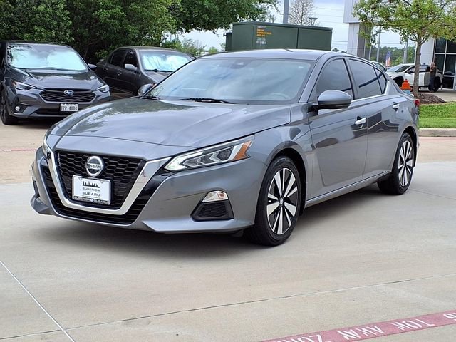 Used 2021 Nissan Altima 2.5 SV w/ SV Premium Package FWD image 4