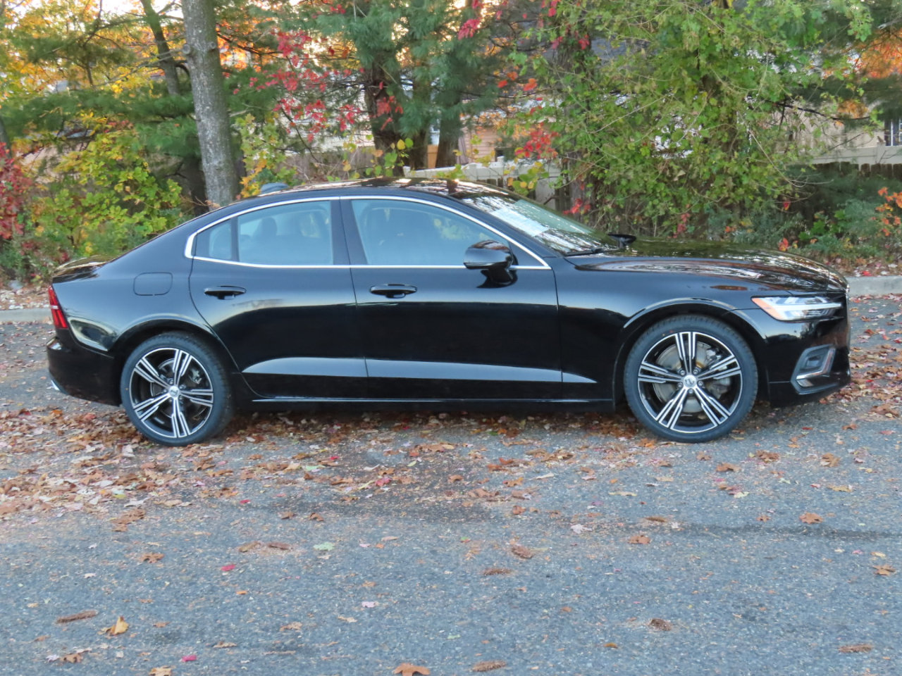 Used 2021 Volvo S60 T6 Inscription image 22