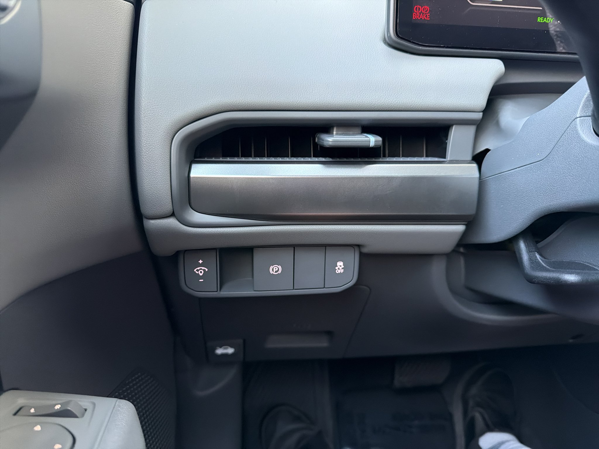 New 2027 Kia EV3 Wind AWD/4WD image 25