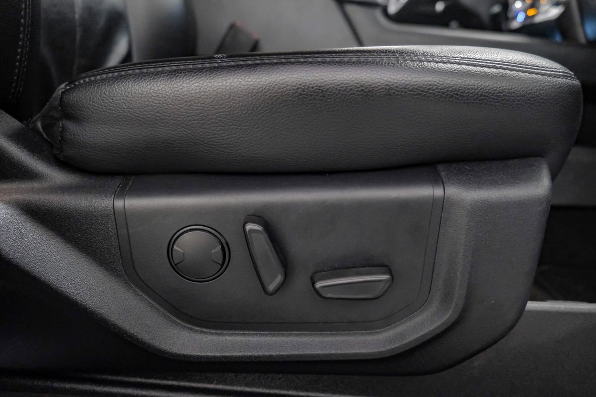 Used 2020 Ford Expedition XLT w/ Equipment Group 202A image 33