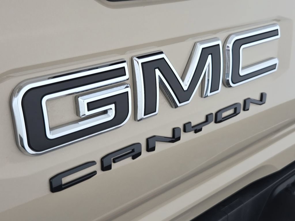 Used 2023 GMC Canyon Elevation w/ Convenience Package AWD/4WD image 38