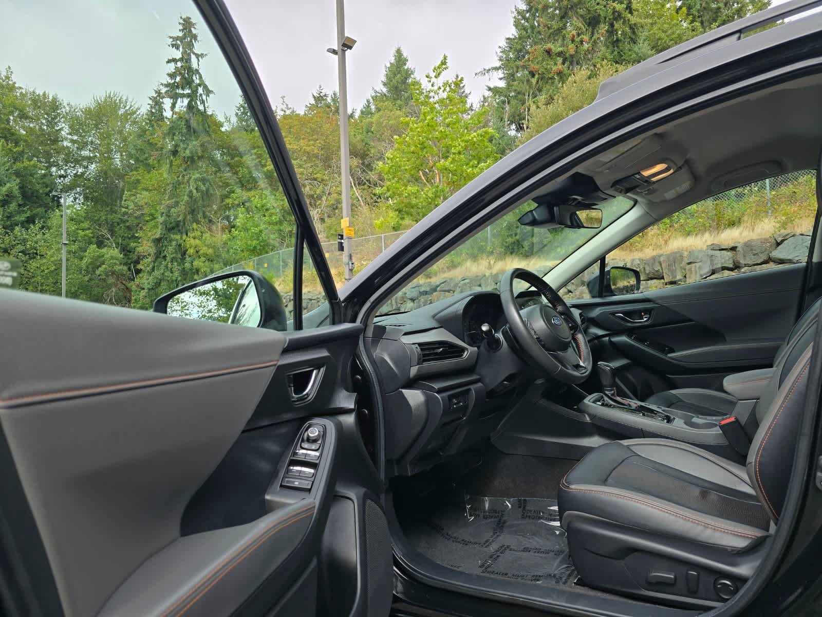 Certified 2024 Subaru Crosstrek 2.5i Limited w/ Crosstrek Mirror Package AWD/4WD image 22