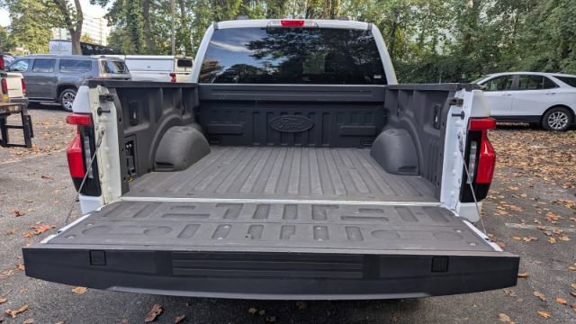 Used 2022 Ford F150 Lightning Pro image 13
