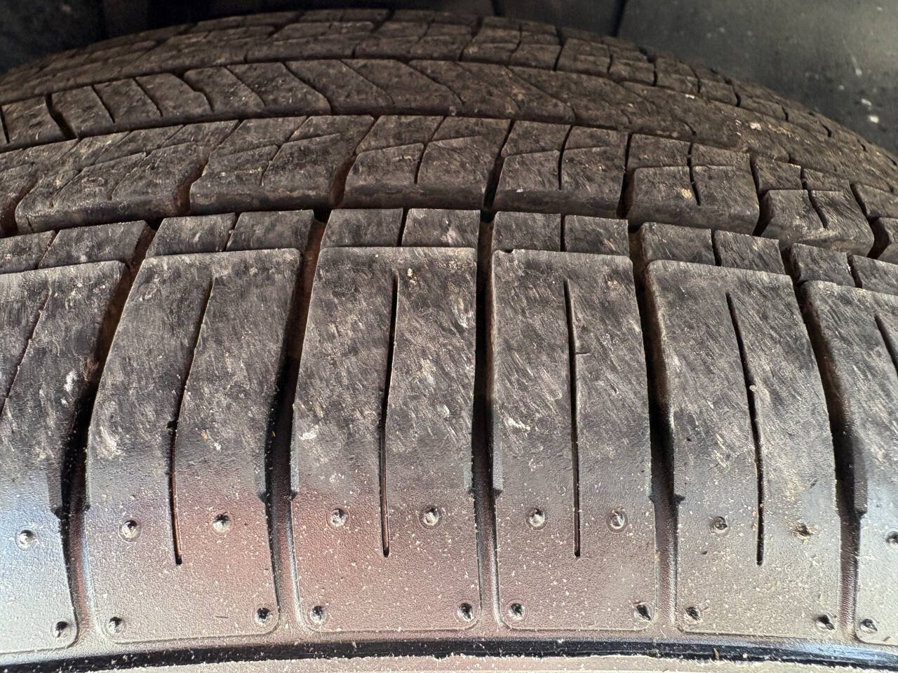 Used 2014 Ford Taurus SEL w/ Equipment Group 201A FWD image 13