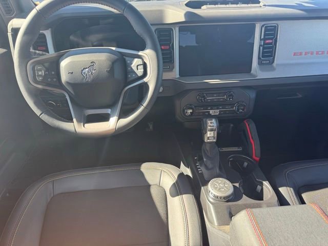 New 2025 Ford Bronco Big Bend w/ Black Diamond Package image 17