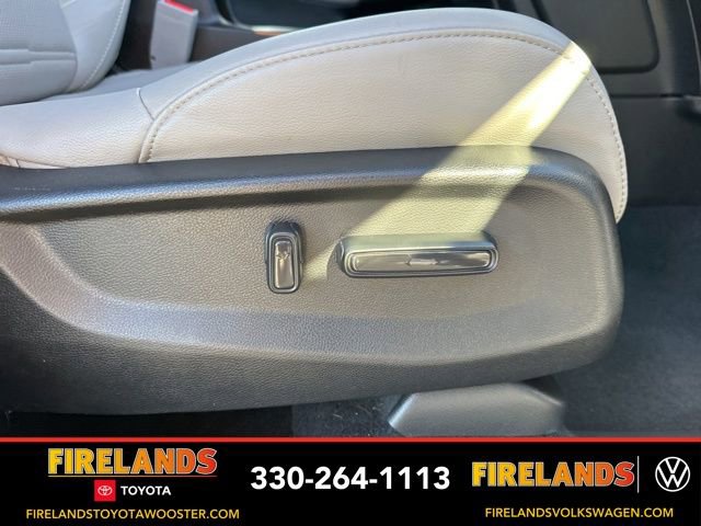 Used 2020 Honda CR-V Touring image 14