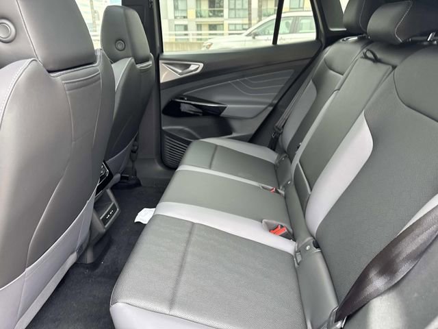 New 2025 Volkswagen ID.4 Pro S AWD/4WD image 11