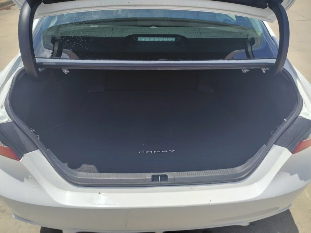 Used 2023 Toyota Camry SE FWD image 25