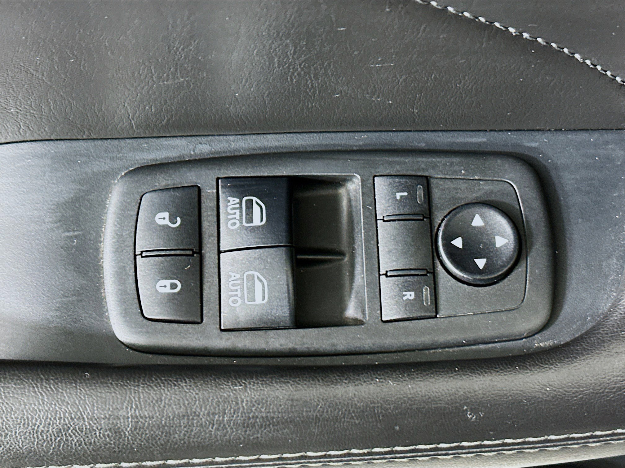 Used 2018 Dodge Challenger SXT Plus image 14