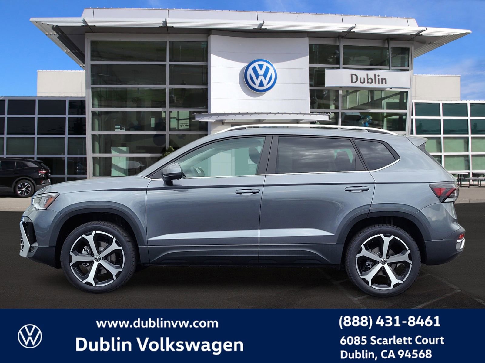 New 2025 Volkswagen Taos SEL image 7