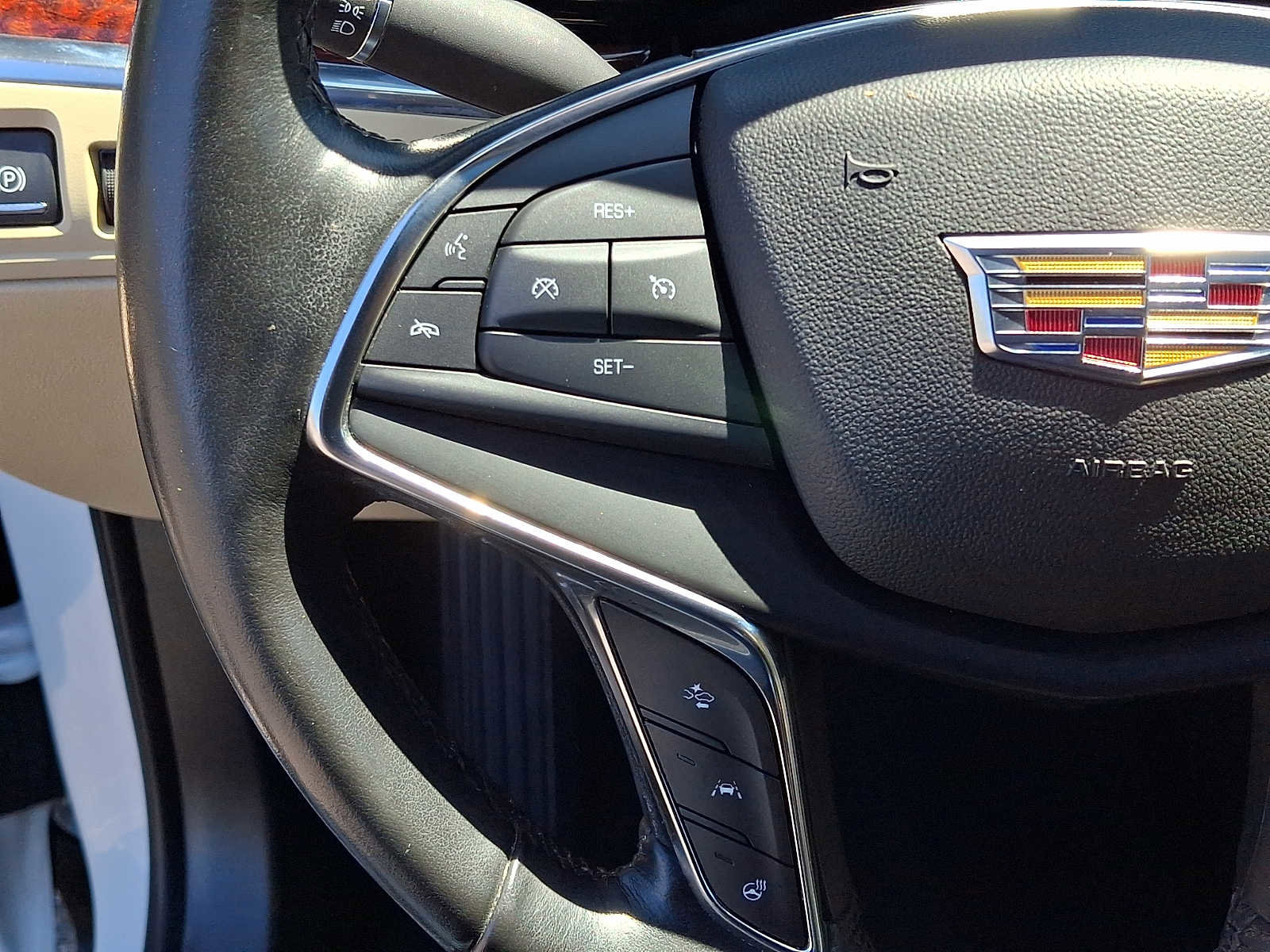 Used 2019 Cadillac XT5 Luxury AWD/4WD image 23