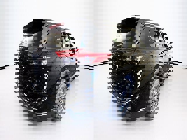 New 2026 Nissan Rogue S image 5