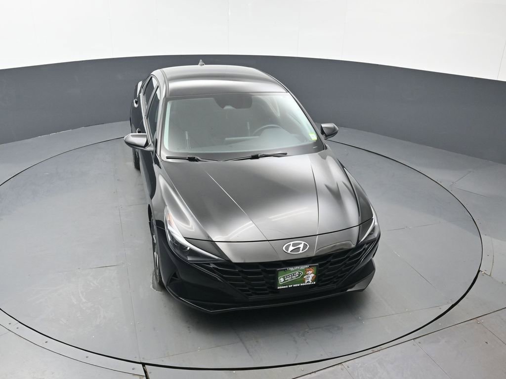 Used 2023 Hyundai Elantra SEL w/ Convenience Package FWD image 39