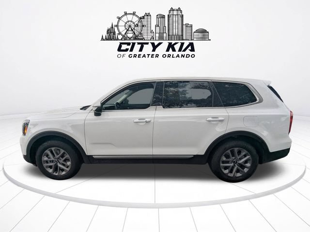 Certified 2023 Kia Telluride LX FWD image 3