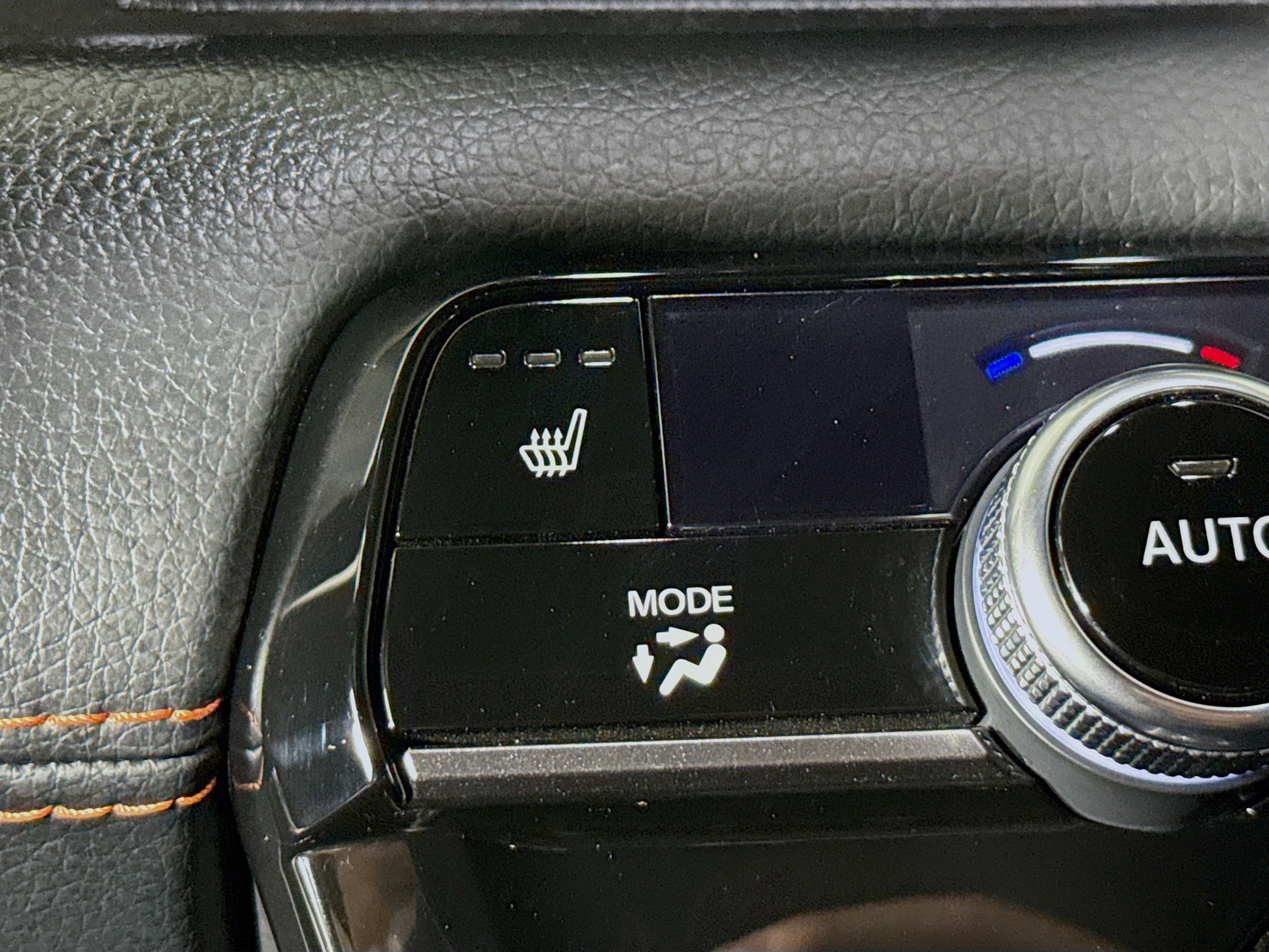 Certified 2024 Honda Pilot TrailSport image 24