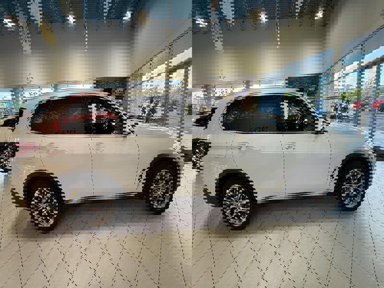 Used 2019 BMW X5 xDrive40i w/ Convenience Package image 8