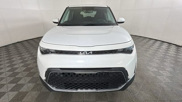 Used 2024 Kia Soul LX FWD image 7