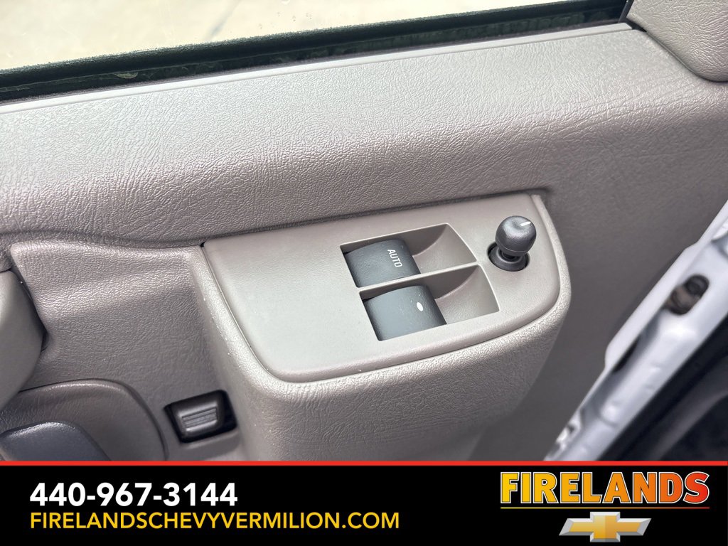 Used 2024 Chevrolet Express 3500 LT w/ LT Preferred Equipment Group image 15