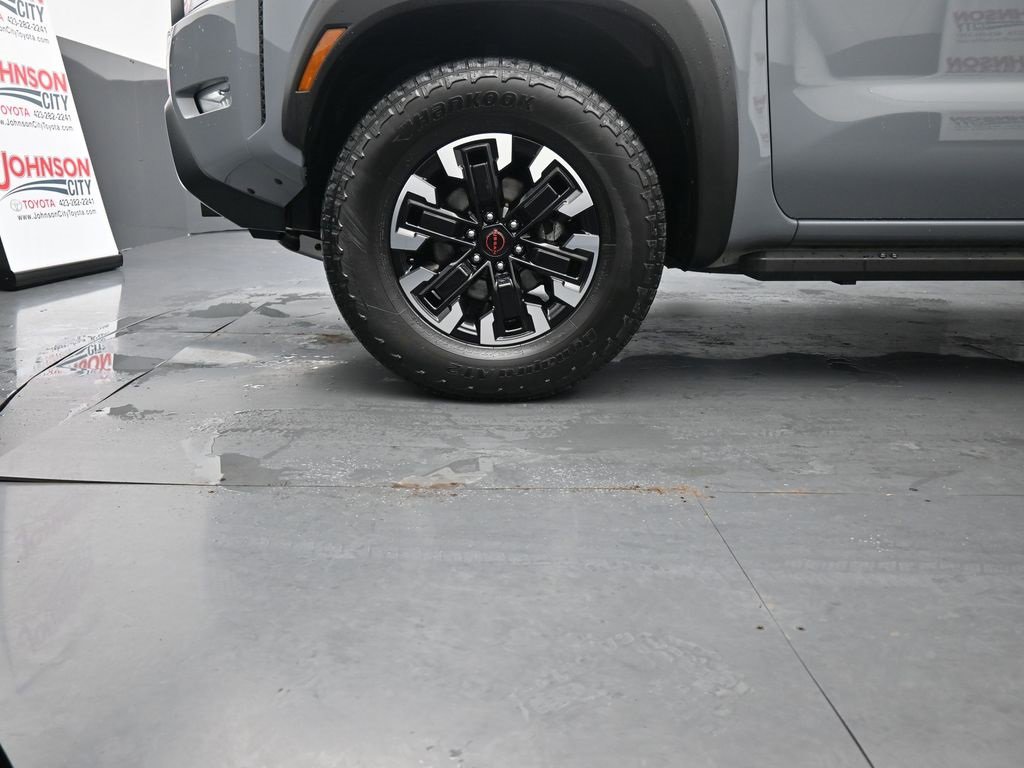 Used 2022 Nissan Frontier PRO-4X w/ Off-Road Protection Package image 15