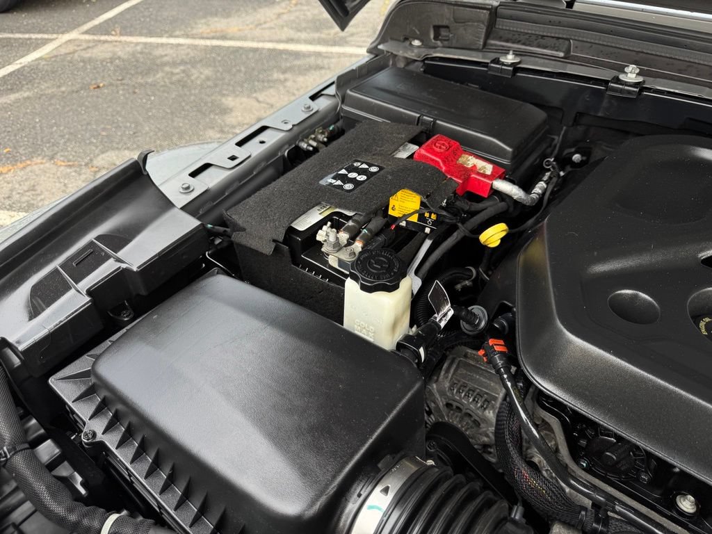 Used 2021 Jeep Wrangler Unlimited Sahara AWD/4WD image 57