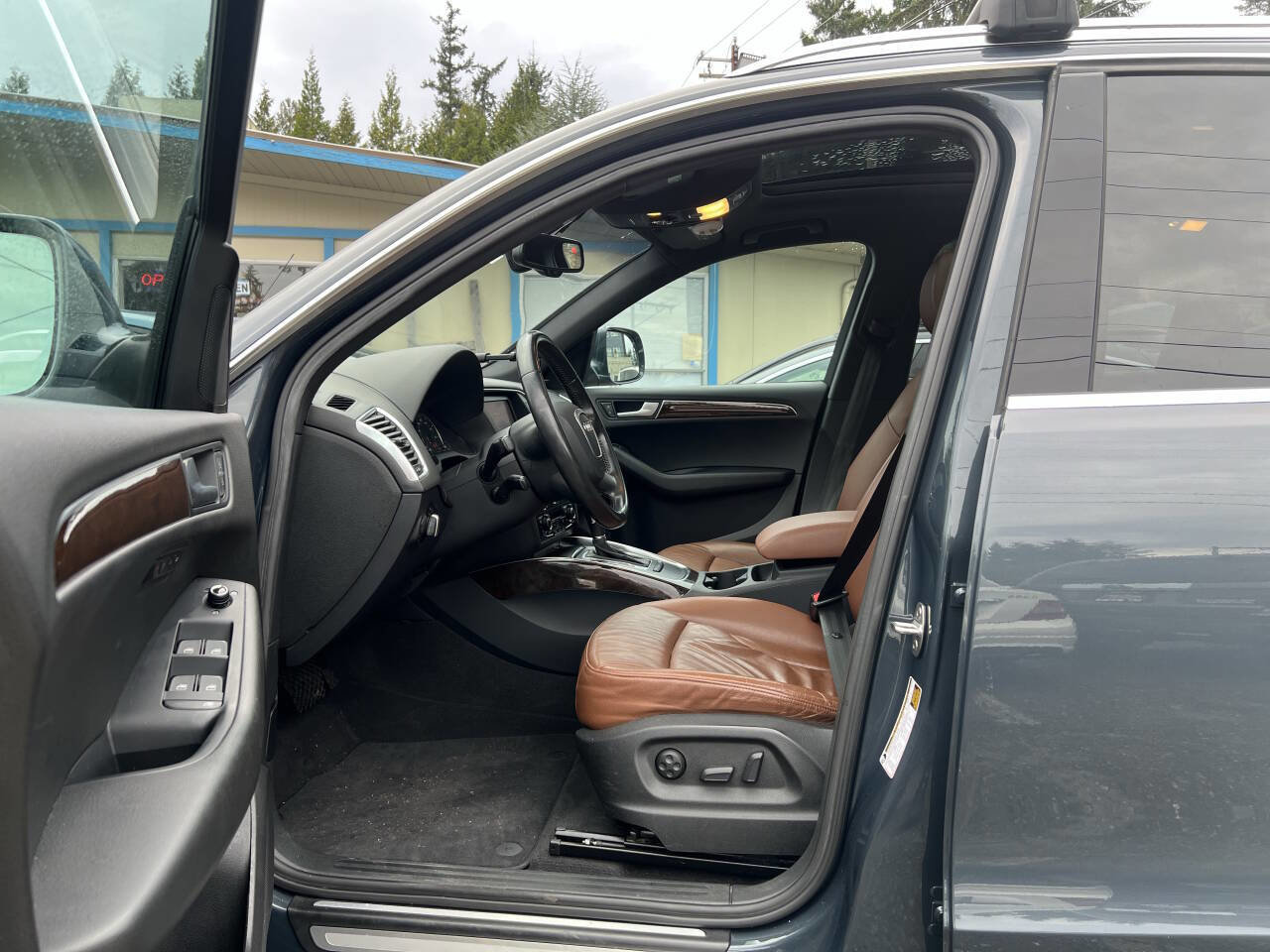 Used 2011 Audi Q5 2.0T Premium Plus image 10