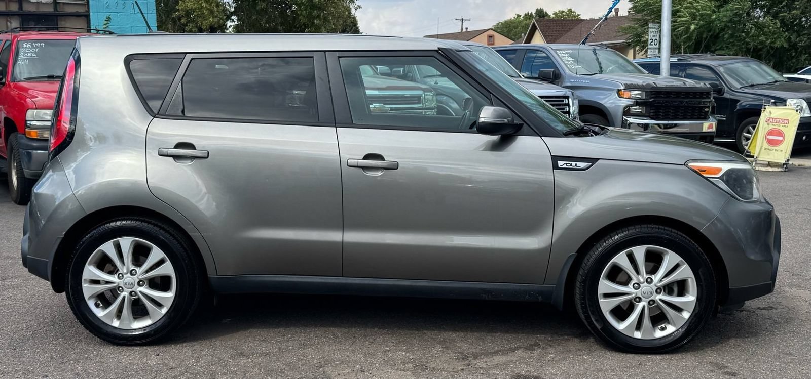 Used 2014 Kia Soul + w/ Audio Package FWD image 2