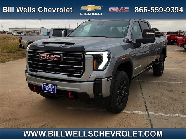 New 2026 GMC Sierra 2500 AT4 w/ Technology Package