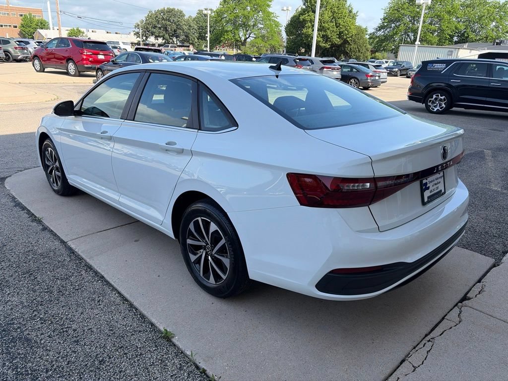Certified 2025 Volkswagen Jetta S FWD image 6