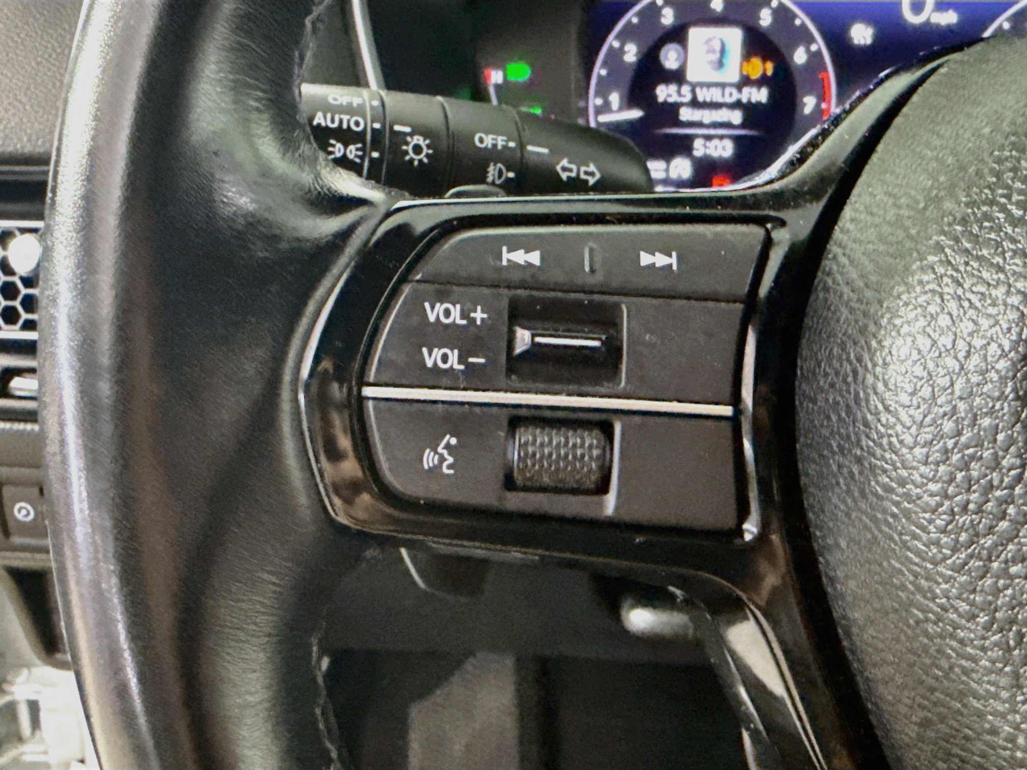 Used 2022 Honda Civic Sport Touring image 14