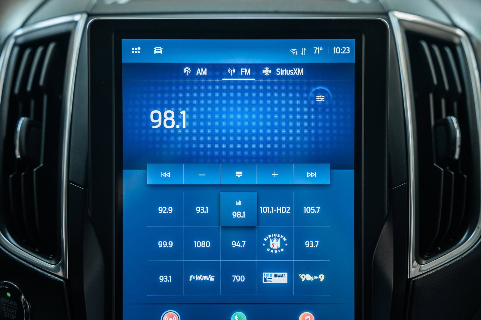 Certified 2022 Ford Edge Titanium image 30