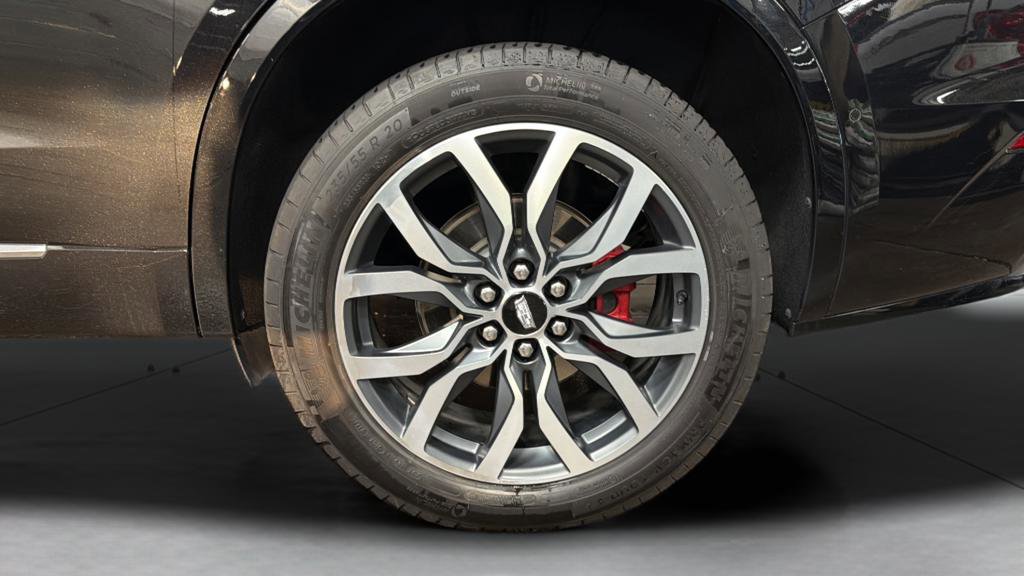 Used 2022 Cadillac XT6 Sport w/ Platinum Package image 27