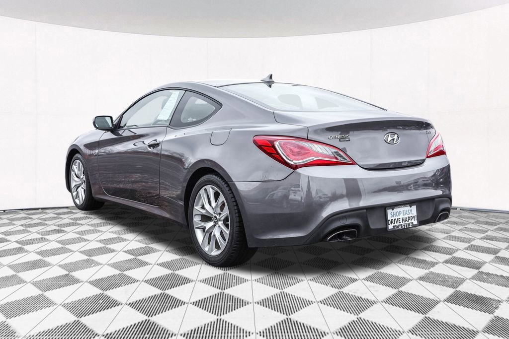Used 2013 Hyundai Genesis 2.0T image 13