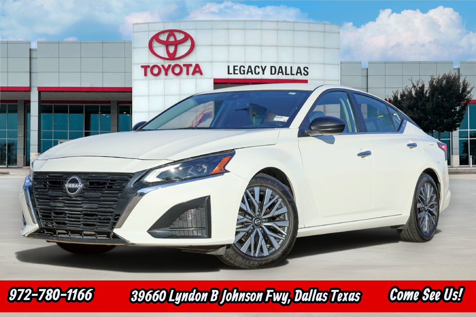Used 2025 Nissan Altima 2.5 SV FWD image 1