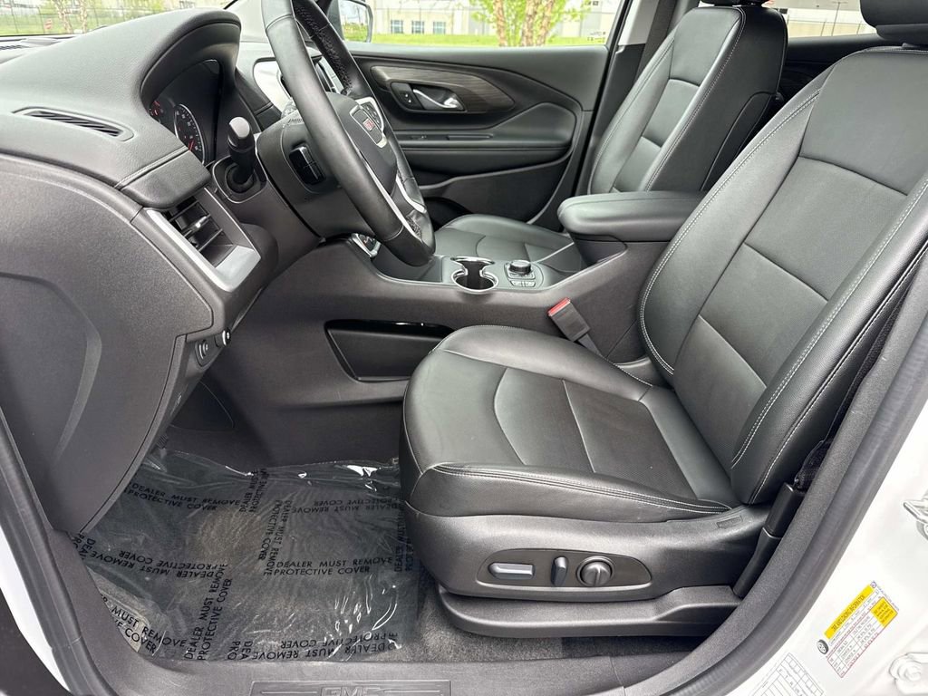 Used 2024 GMC Terrain SLT AWD/4WD image 23