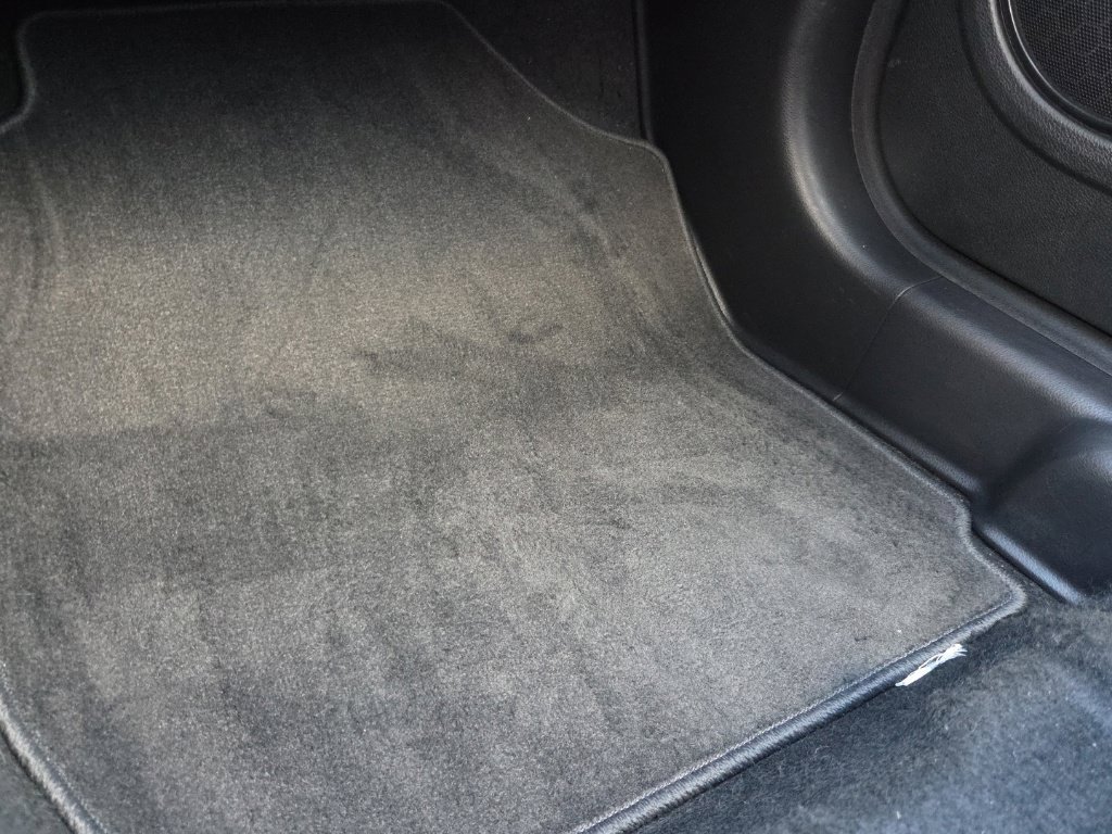Used 2016 Honda HR-V LX image 47