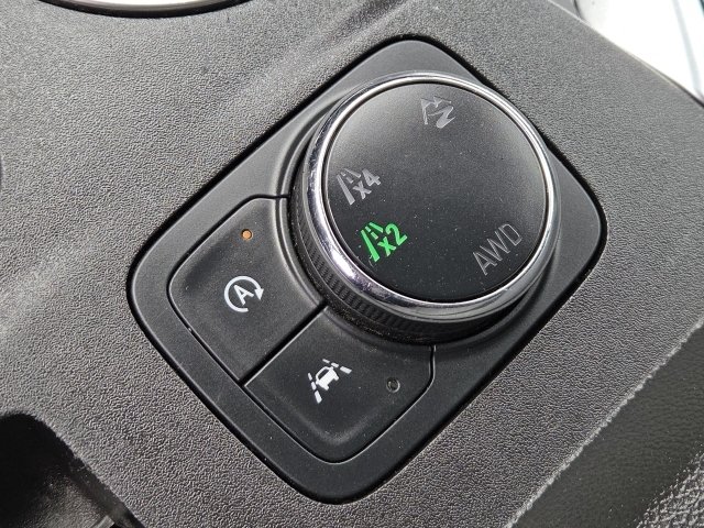 Used 2022 Chevrolet Traverse LT AWD/4WD image 5