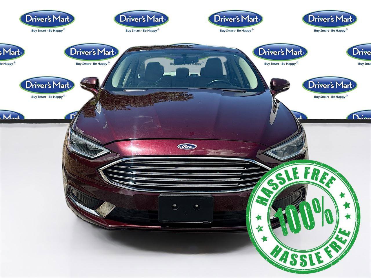 Used 2018 Ford Fusion SE w/ Fusion SE Technology Package FWD image 2