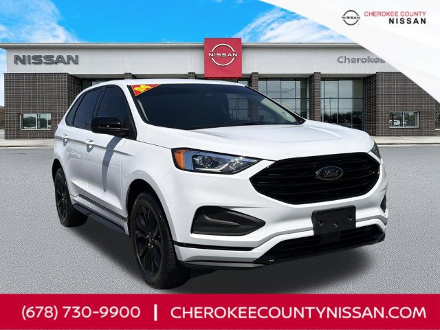Used 2024 Ford Edge SE w/ Black Appearance Package