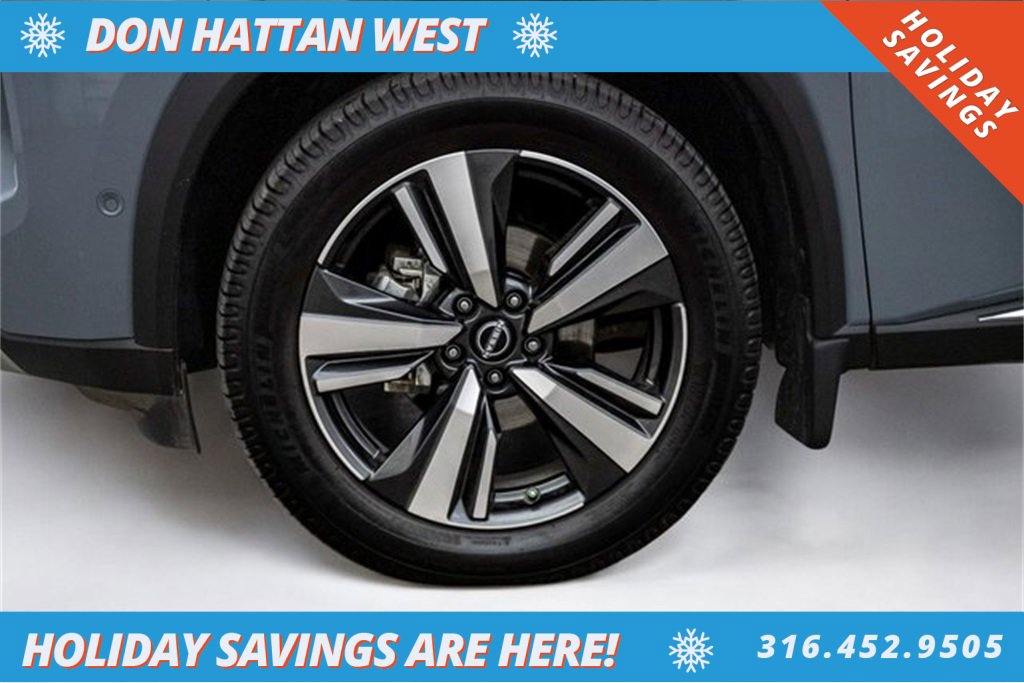 Used 2022 Nissan Rogue Platinum w/ Head-Up Display Package image 42