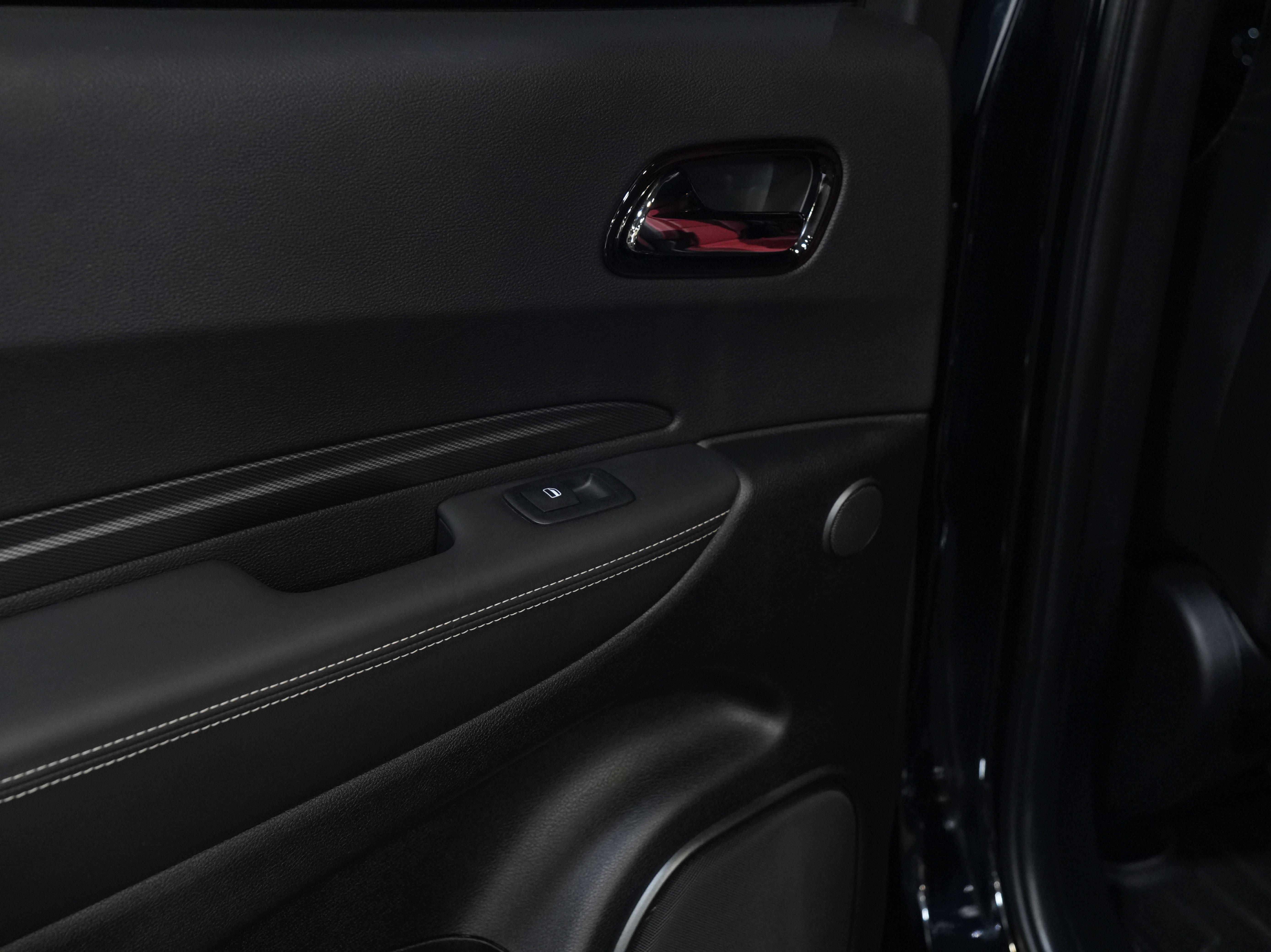 Used 2021 Dodge Durango SRT Hellcat w/ Technology Group AWD/4WD image 25