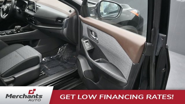 Used 2023 Nissan Rogue SV AWD/4WD image 11