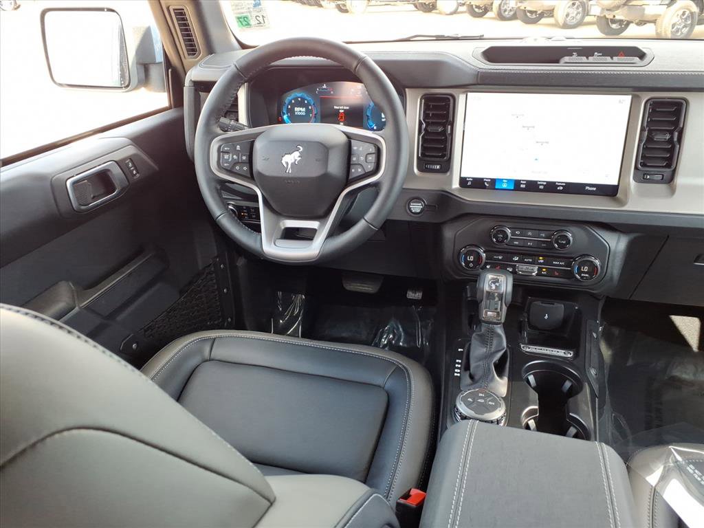 New 2025 Ford Bronco Outer Banks image 4