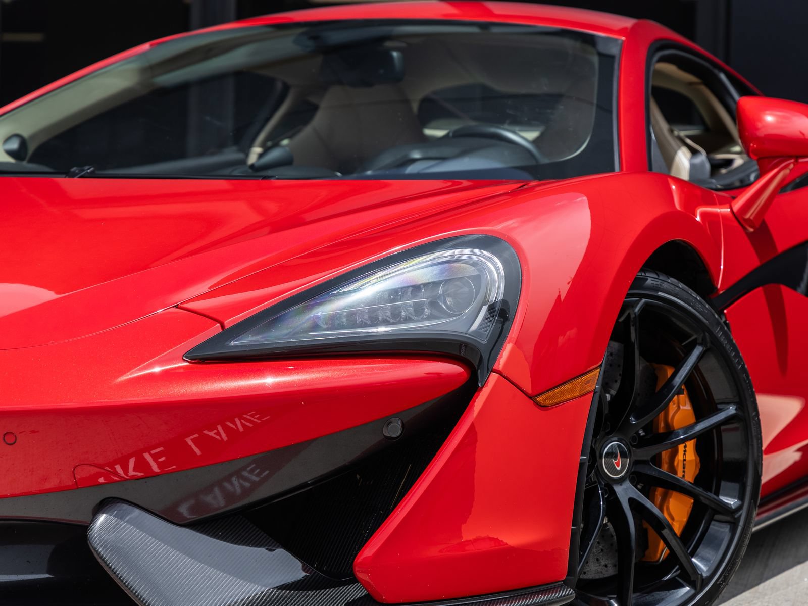 Used 2016 McLaren 570S Coupe RWD image 23