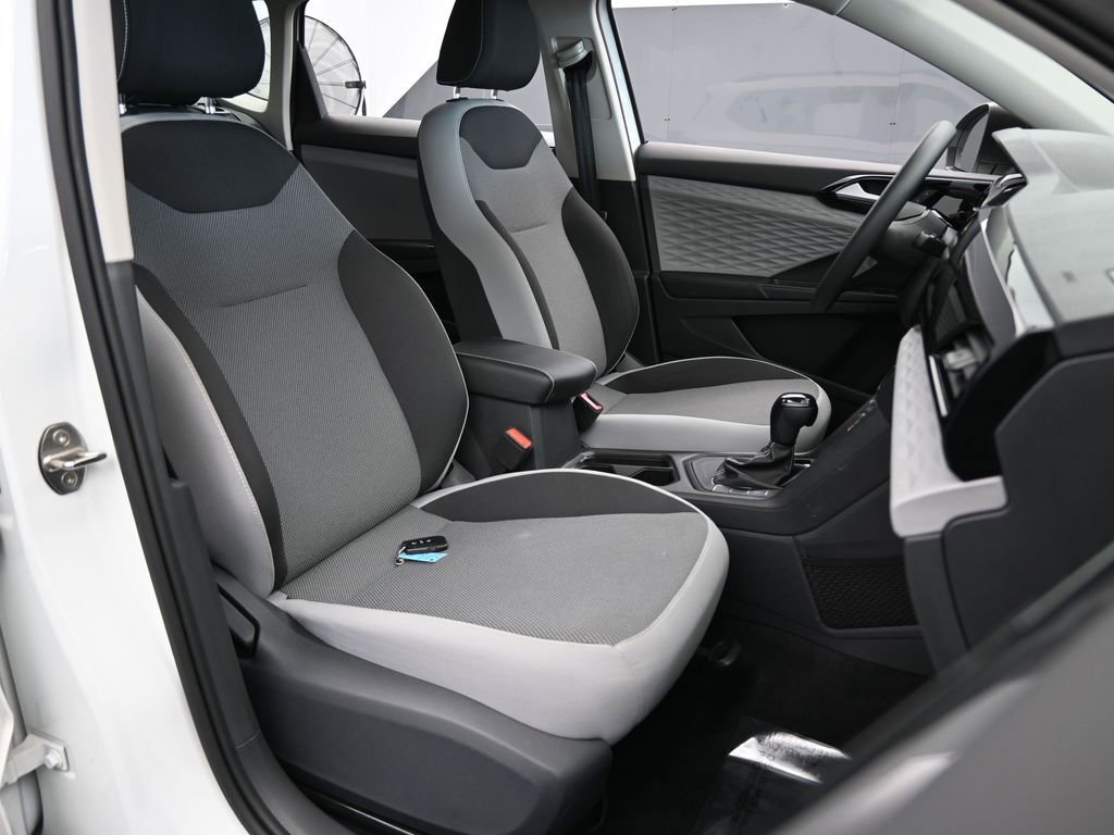 Used 2022 Volkswagen Taos S image 38