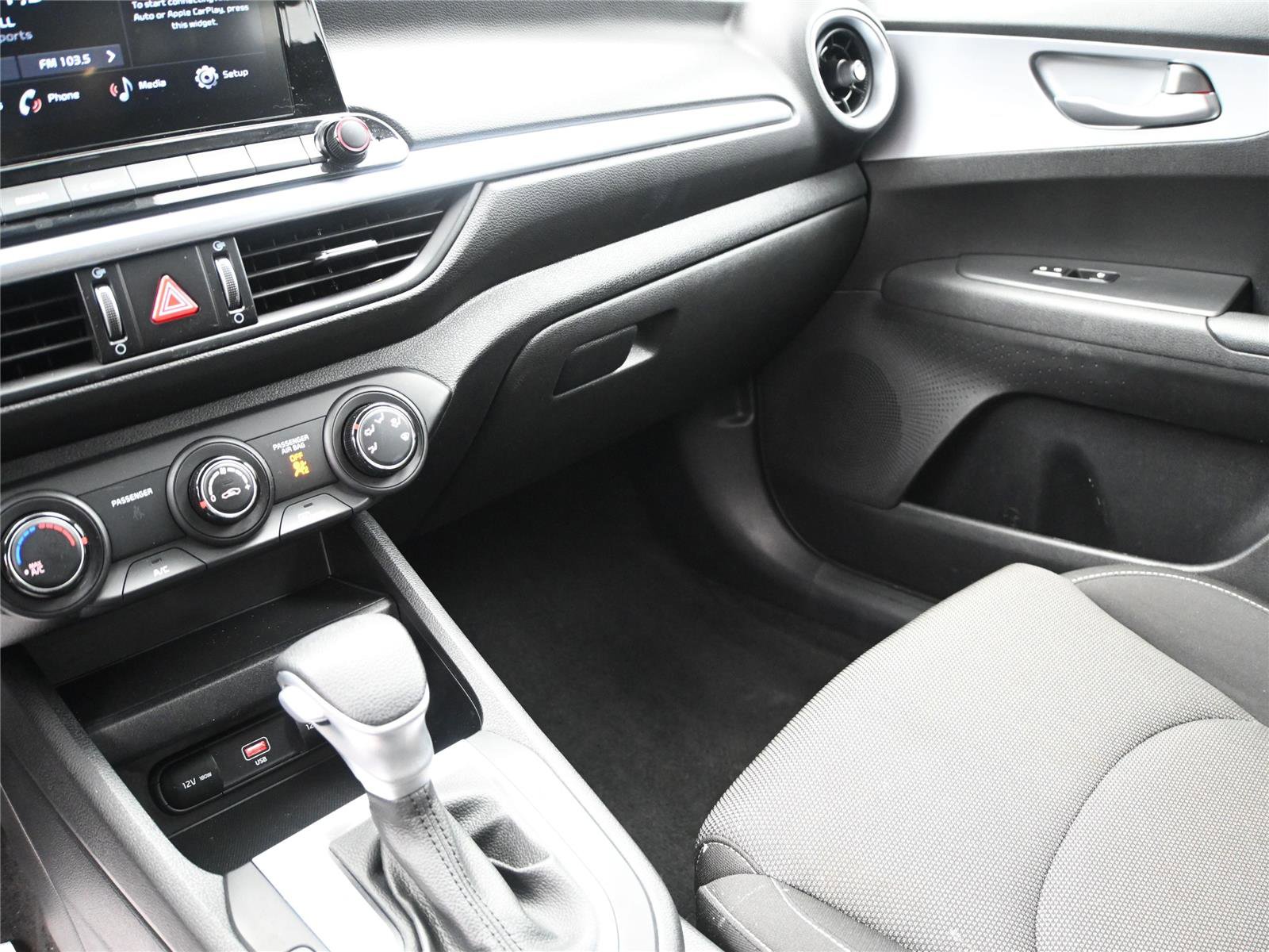 Used 2023 Kia Forte LXS image 4