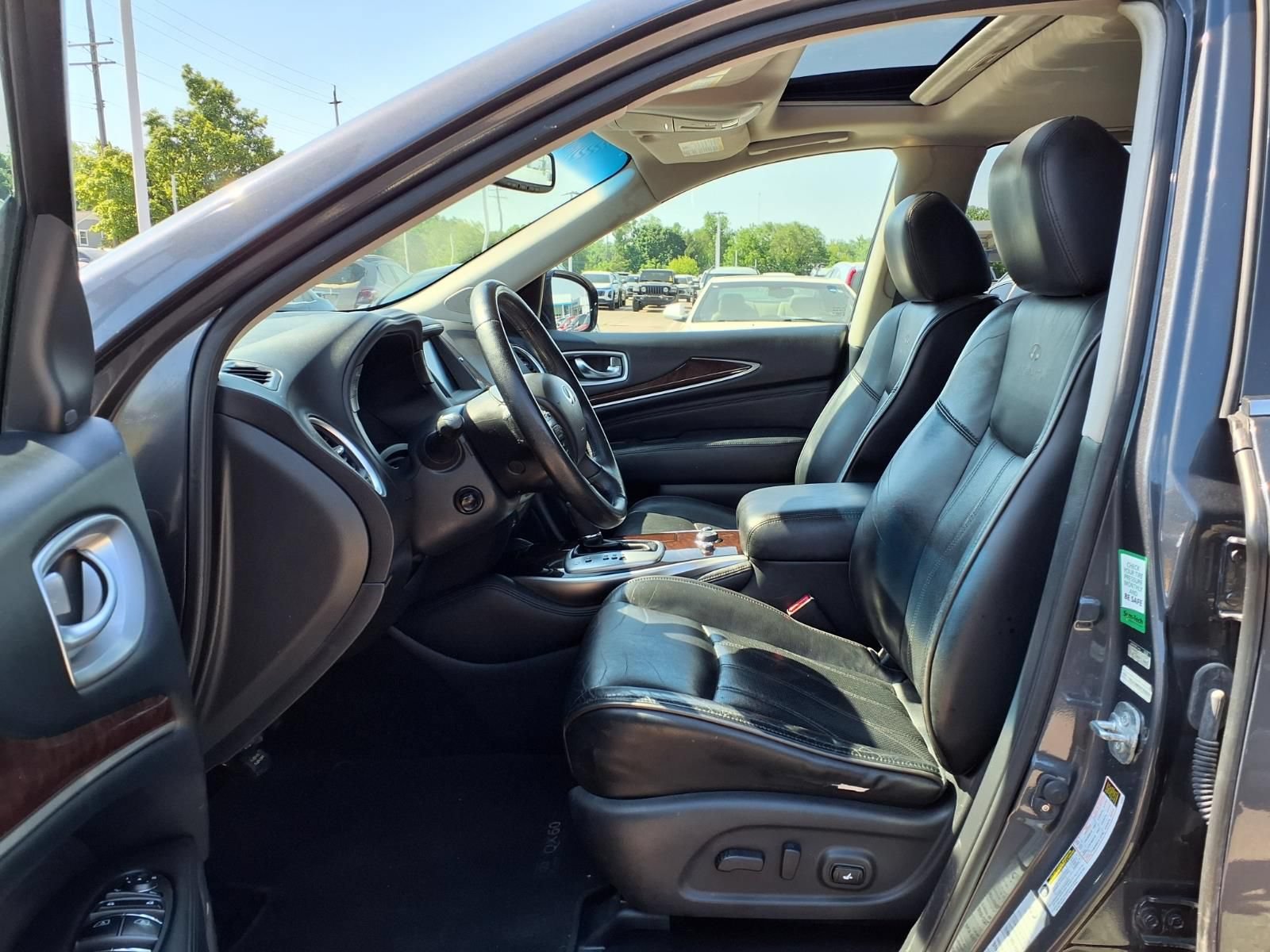 Used 2013 INFINITI JX35 AWD image 17